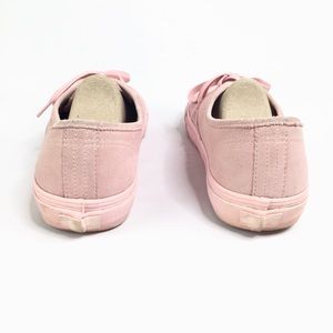 powder pink vans